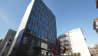 Mona Plaza Image